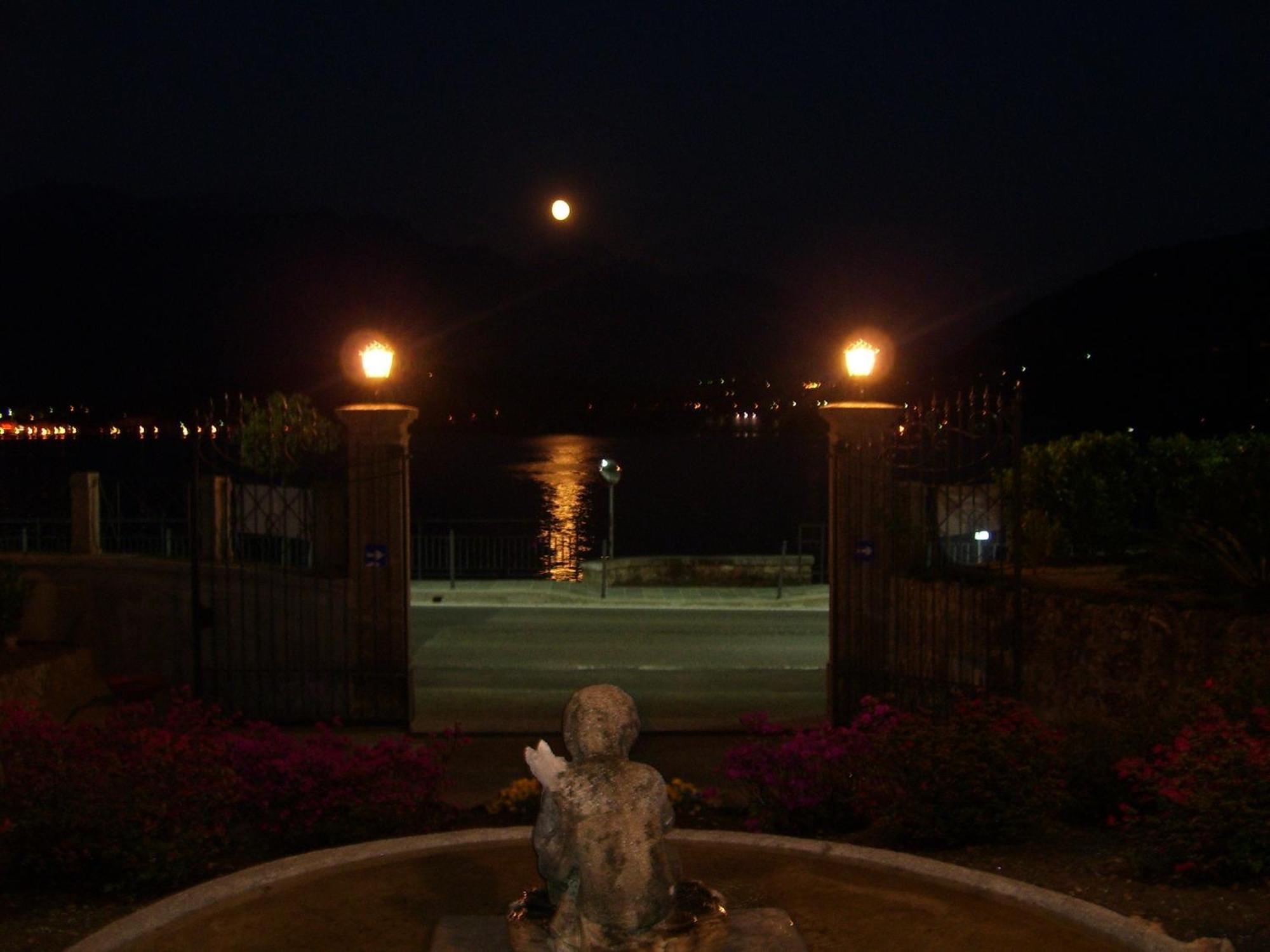 Villa La Mirabella Cadenabbia エクステリア 写真