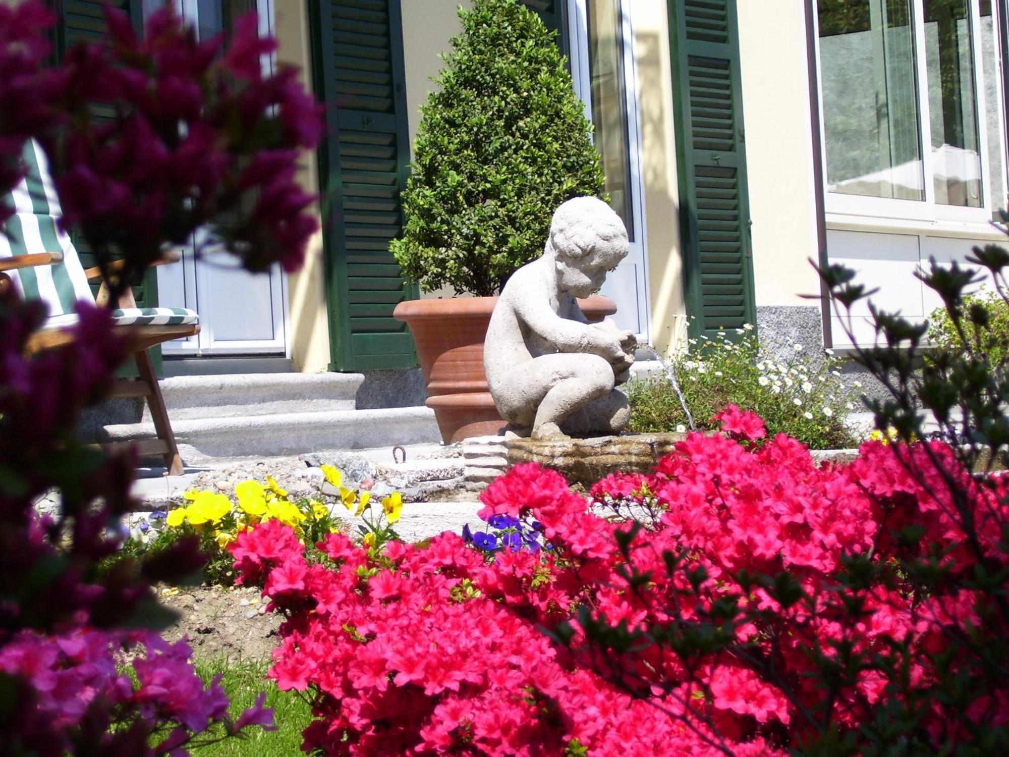 Villa La Mirabella Cadenabbia エクステリア 写真